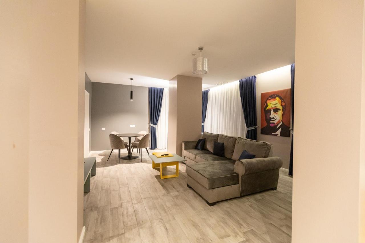 Omnia Apartments Jászvásár Kültér fotó